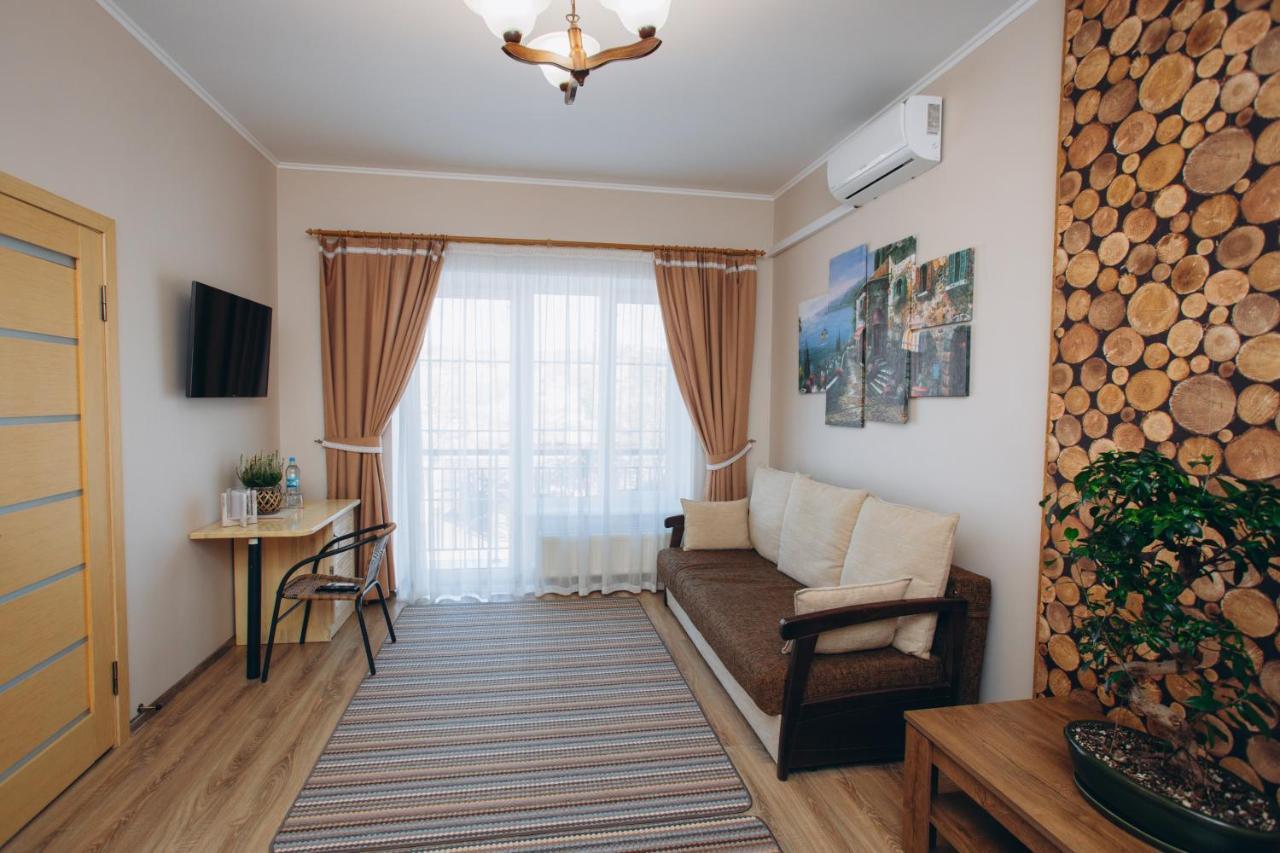 Tamerlan Khmel'nyts'kyy Exterior foto