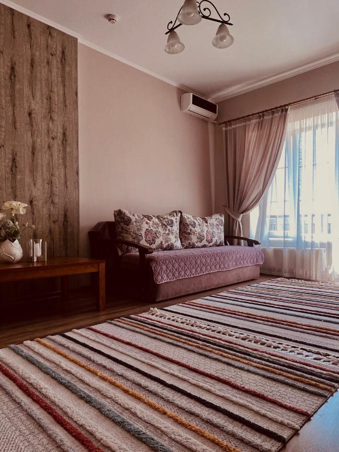 Tamerlan Khmel'nyts'kyy Exterior foto