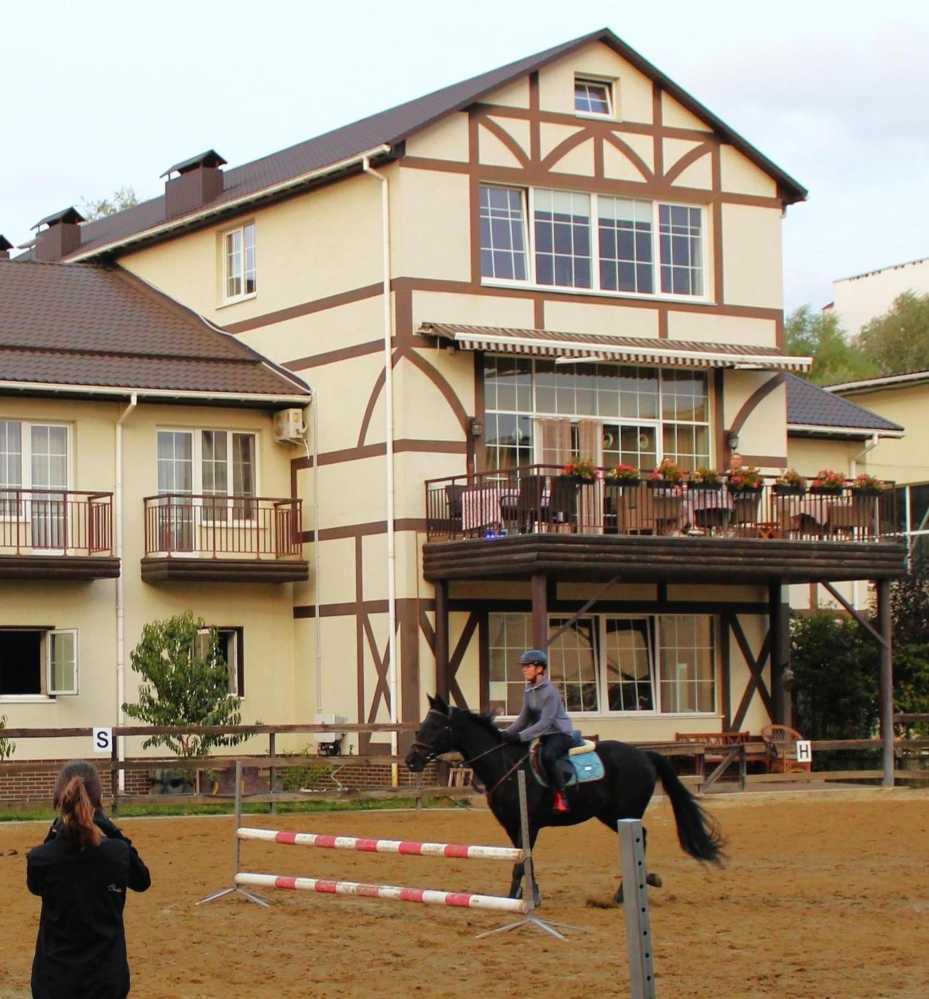 Tamerlan Khmel'nyts'kyy Exterior foto